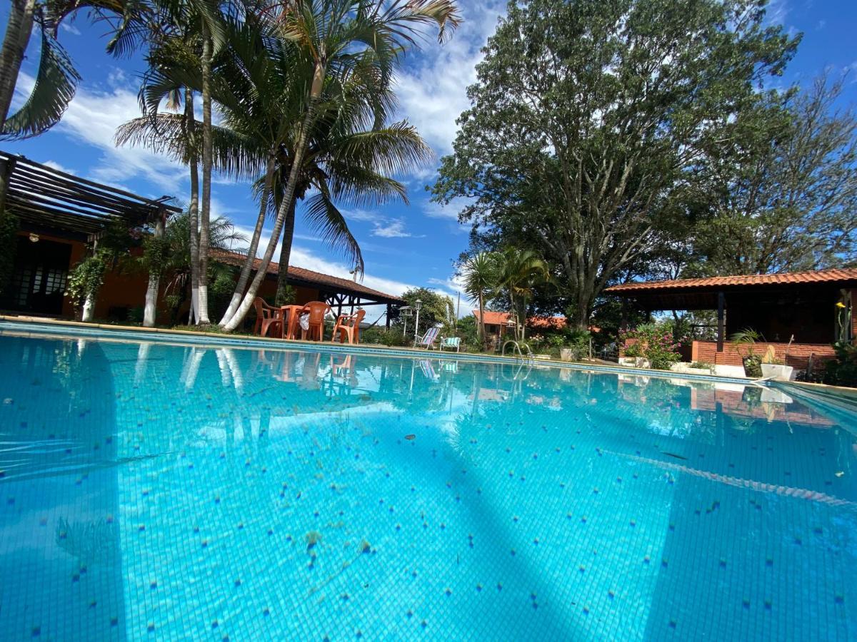 Familia Busca-Pe Hotel Sao Pedro  Bagian luar foto